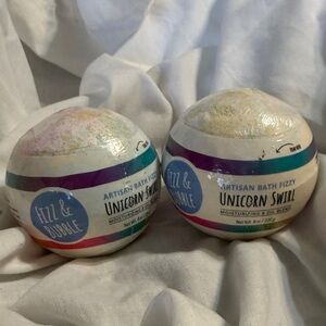 2 Fizz and bubble artesian bath fizzy unicorn swirl scented bath bomb